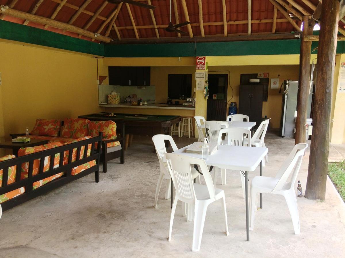 Amigos Hostel Cozumel Exterior foto